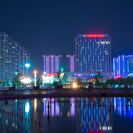Crowne Plaza Xiangyang By Ihg Hotell Eksteriør bilde