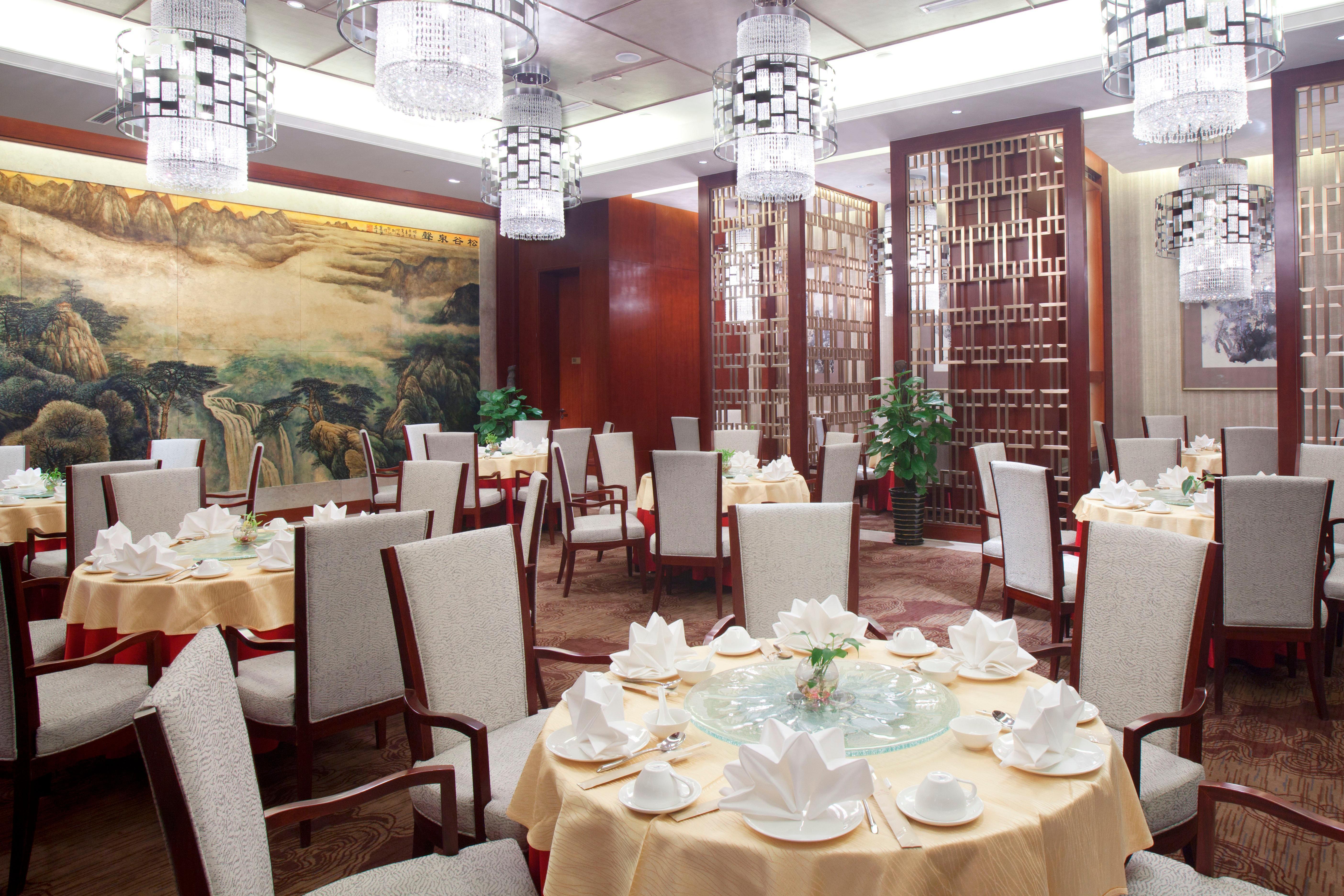 Crowne Plaza Xiangyang By Ihg Hotell Eksteriør bilde