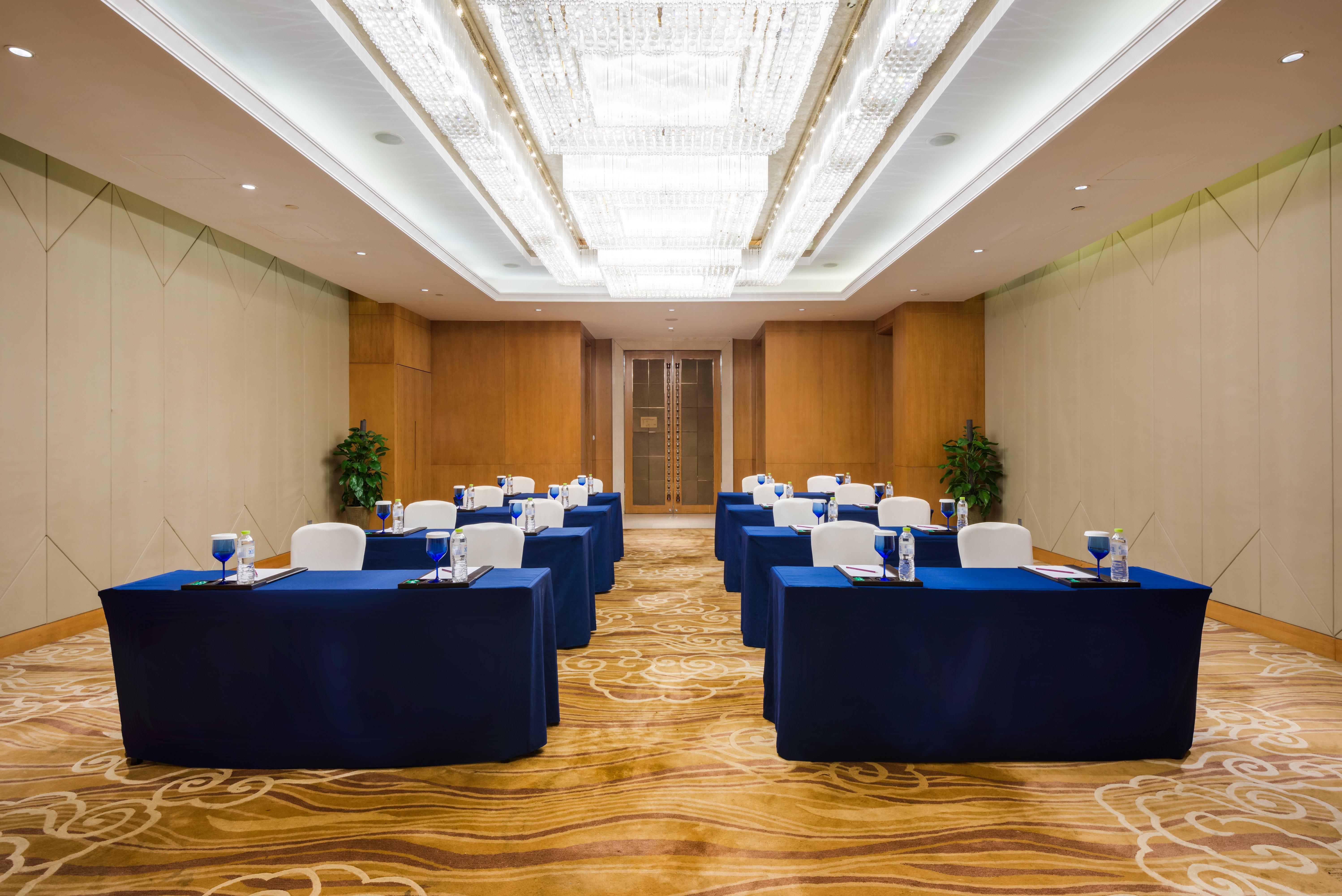 Crowne Plaza Xiangyang By Ihg Hotell Eksteriør bilde