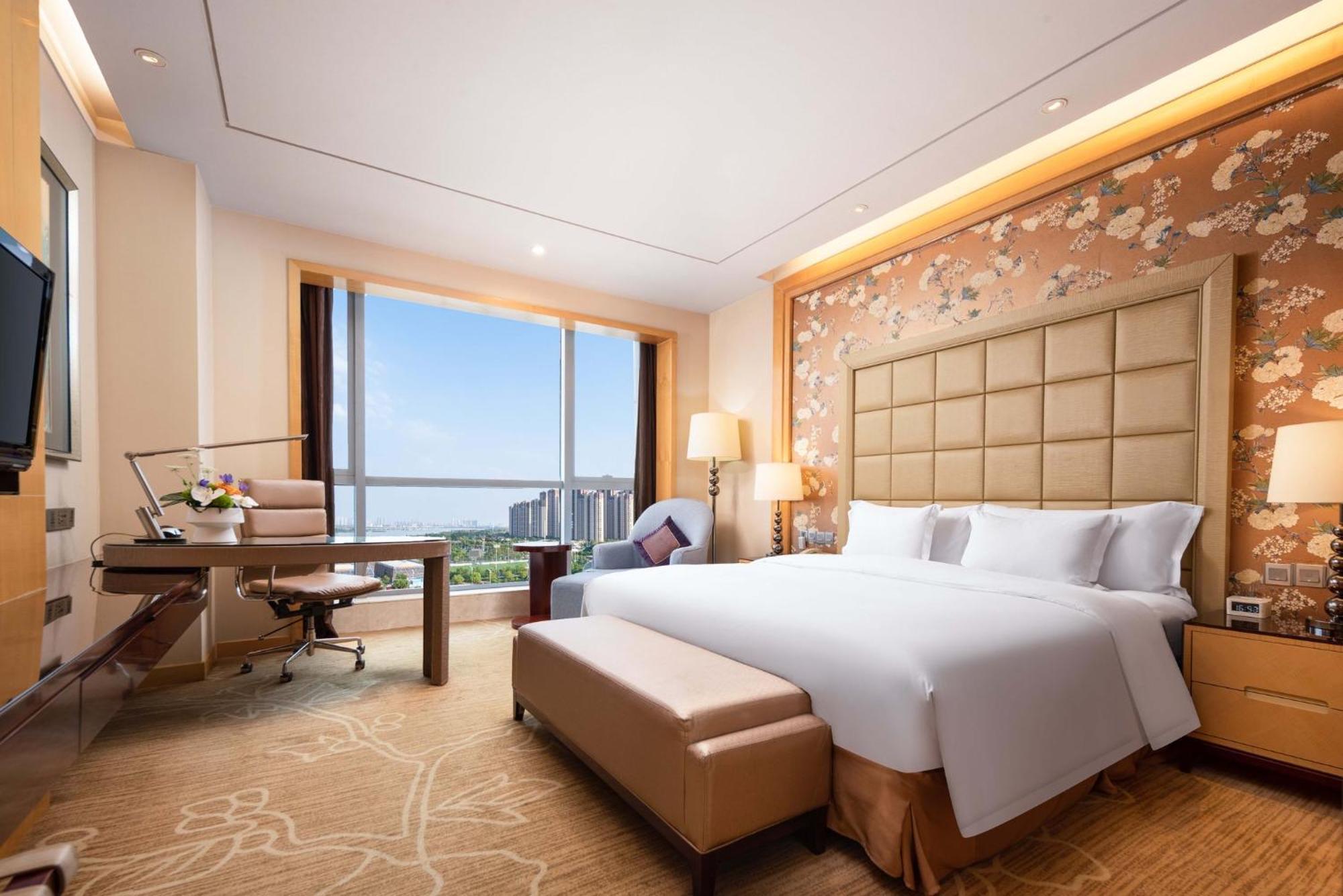 Crowne Plaza Xiangyang By Ihg Hotell Eksteriør bilde